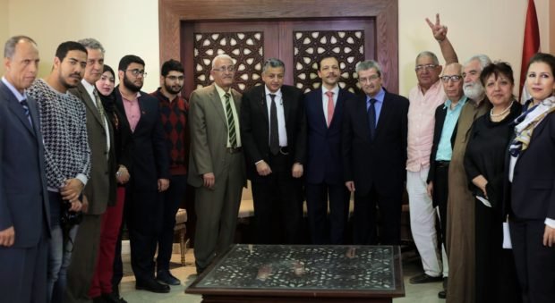 وفد من “التجمع” يزور السفارة السورية للتضامن ضد الضربات الأمريكية
